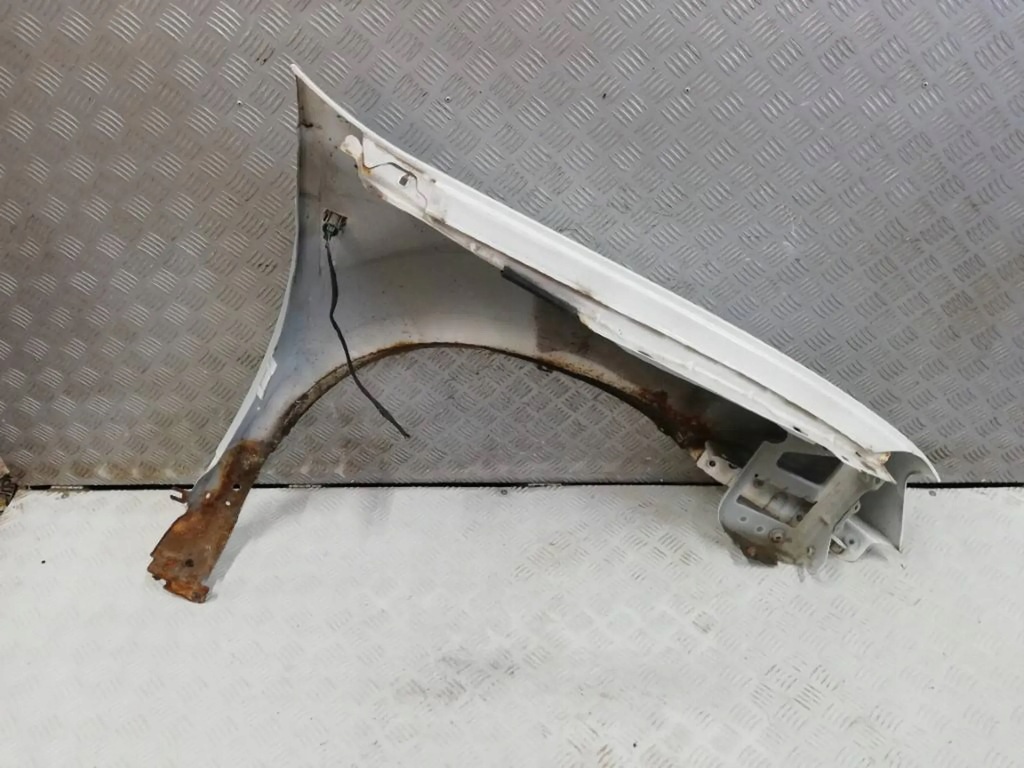 фото №8, Dacia duster i крыло передний левый oqm1