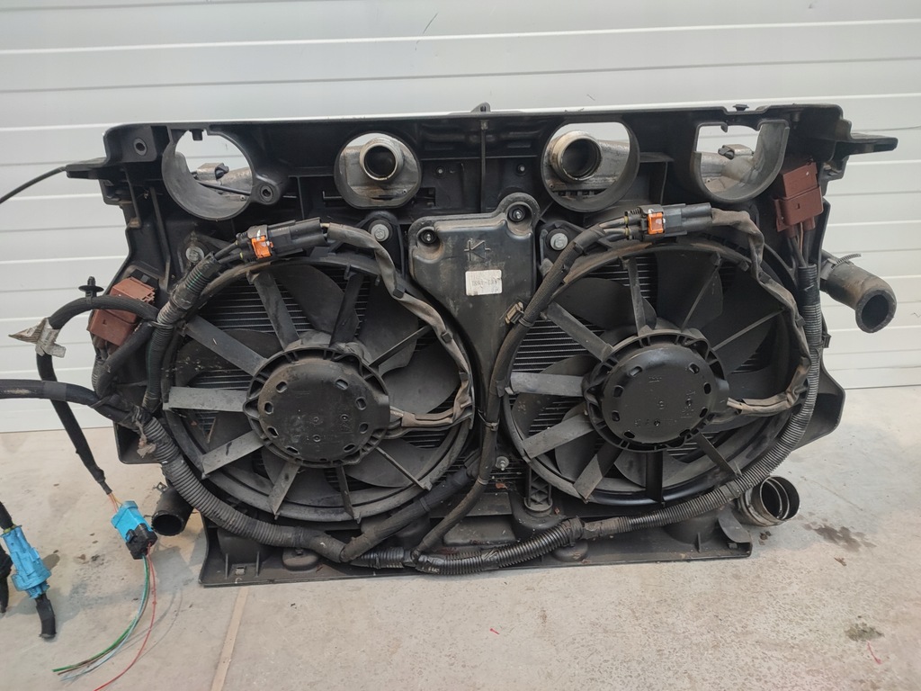 фото №13, Pas передний радиатор citroen c5 iii lift 2.2d механическая коробка передач