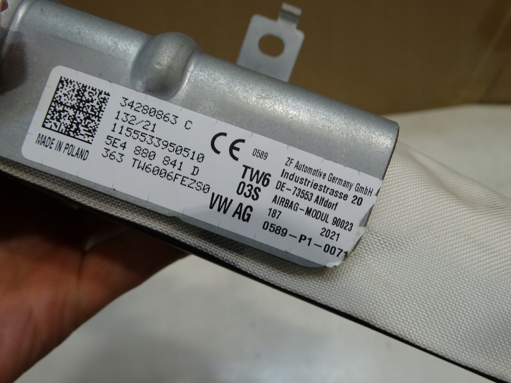 фото №12, Подушка подушка безпеки колінна водія skoda octavia iv 5e4880841d