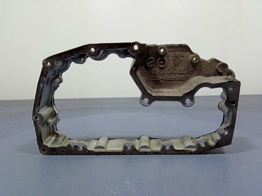 Gle 63 amg w167 4.0 v8 m177 піддон піддон масляна a1770109204 Недорого