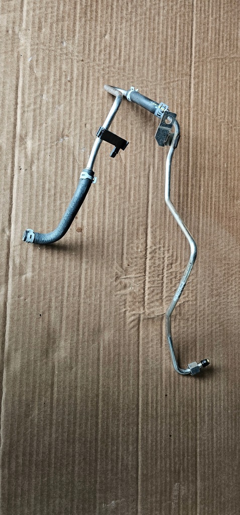 фото №1, Audi a3 8v шланг трубка выхлопных газов 04l131582f