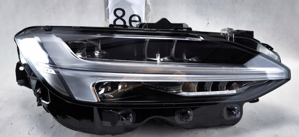 фото №1, Volvo v90 s90 правая лампа full led 31689196