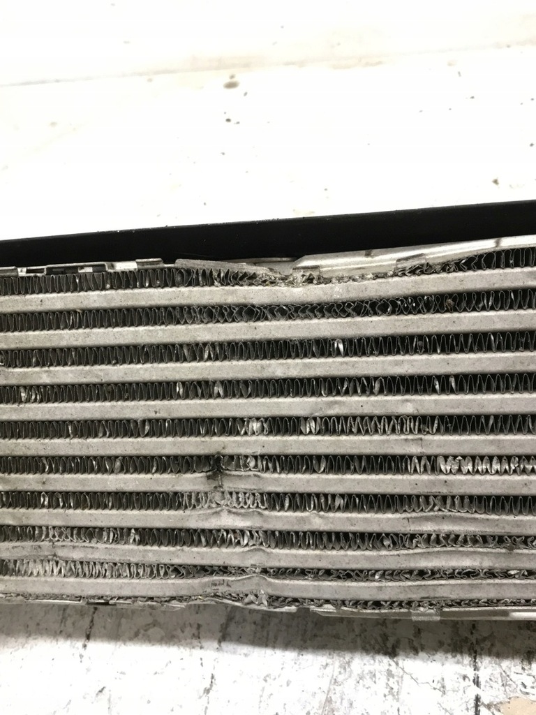 фото №10, Bmw оригинальный номер 7600530 радиатор