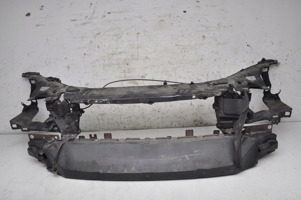 фото №1, Volvo s60 v60 pas передний усилитель балка замок