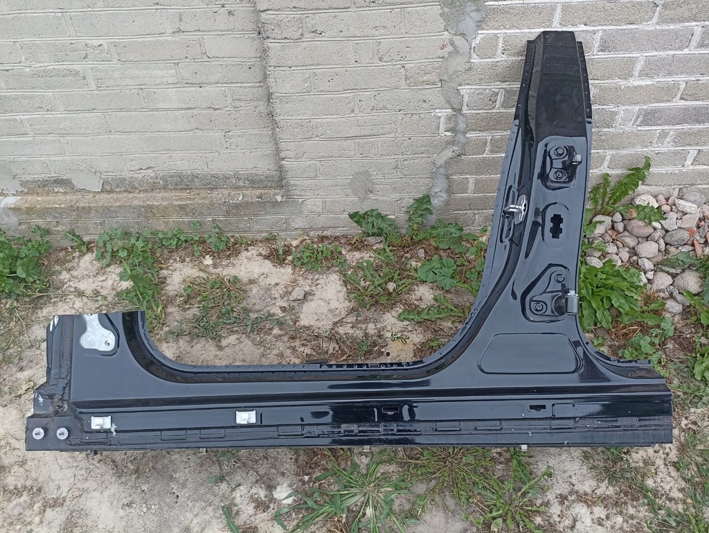 фото №1, Mercedes w176 a klasa довгий поріг лівий блок двигуна середній 191