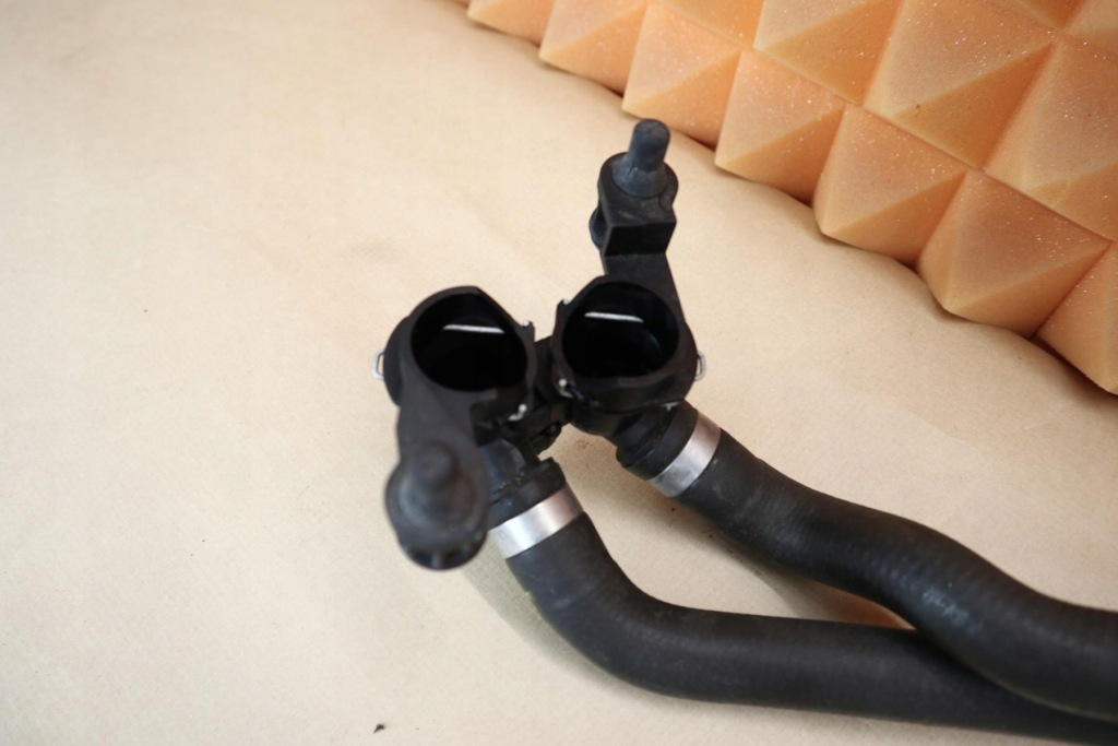 фото №2, Mercedes slk r171 шланг труба wody 1.8k