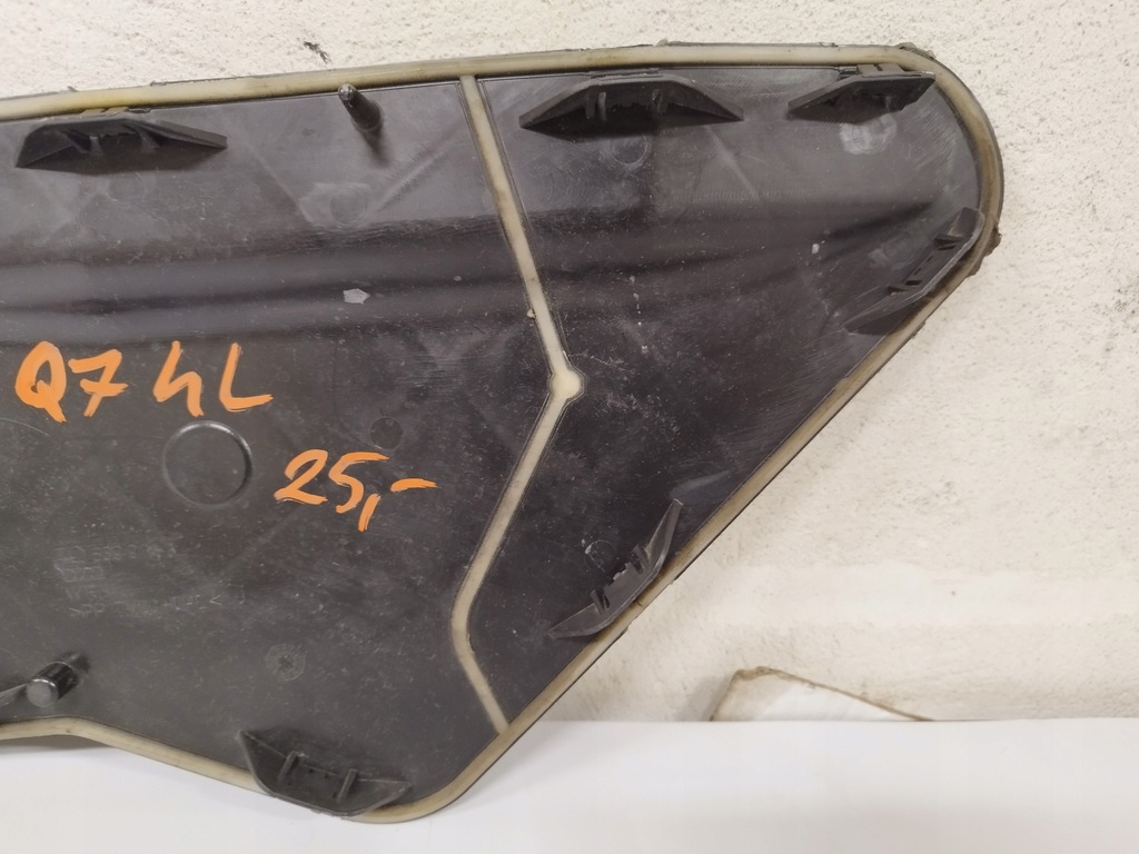 фото №9, Audi q7 4l 07r заглушка защита замка дверь правый задняя 4l0839916a