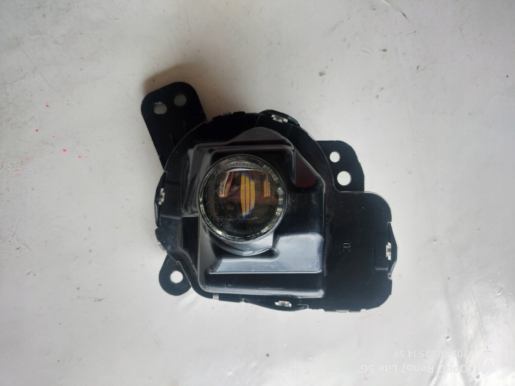 фото №1, Mazda 6 gj mazda 3 противотуманная фара противотуманные фары правая сторона 11438-11042 led