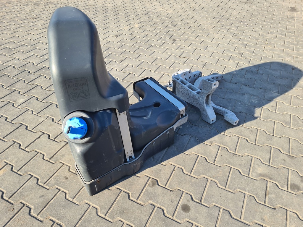 фото №1, Бак adblue na рама кріплення renault gama t volvo fh 4 fm 4