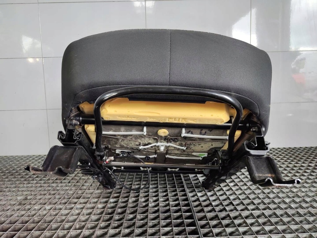 фото №8, Сидіння лівий перед передній водія mitsubishi colt vi 3d