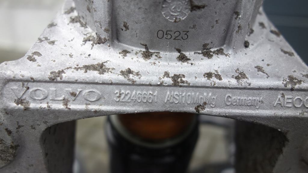 фото №9, Volvo xc60 ii підвіска задні комплект 2wd