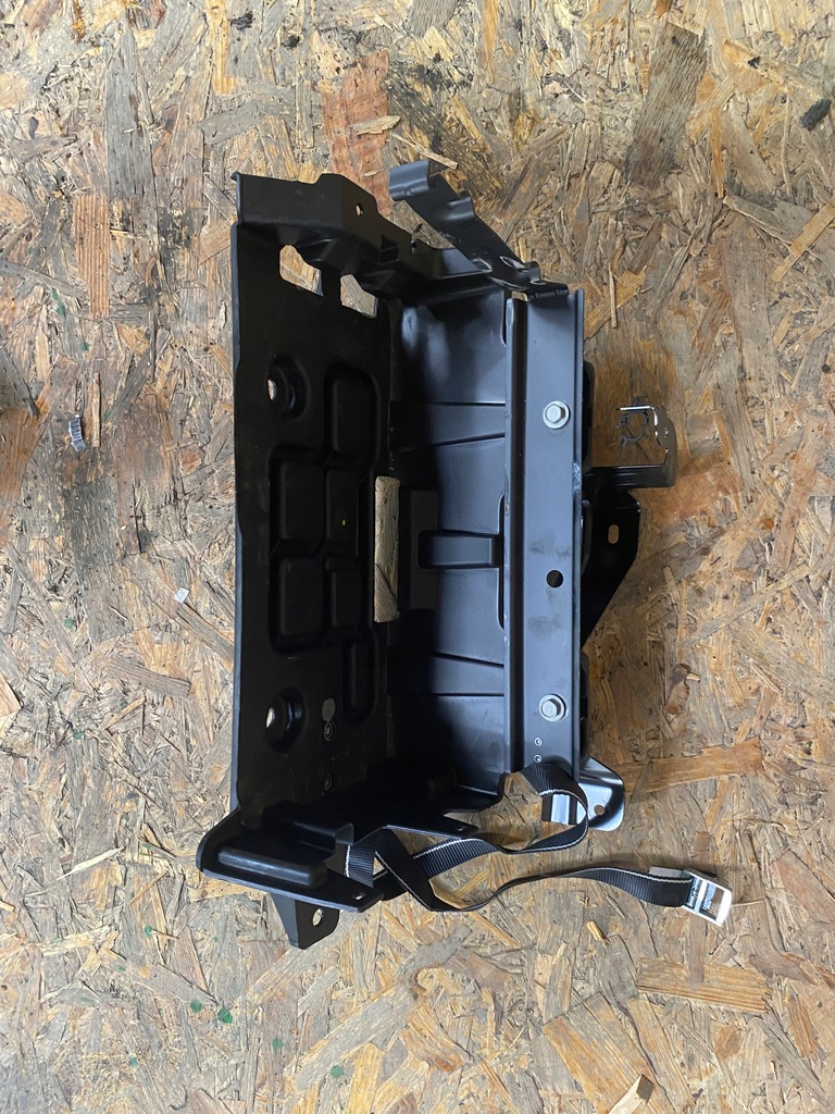 фото №1, Maserati levante ghibli корпус основание aklumatora