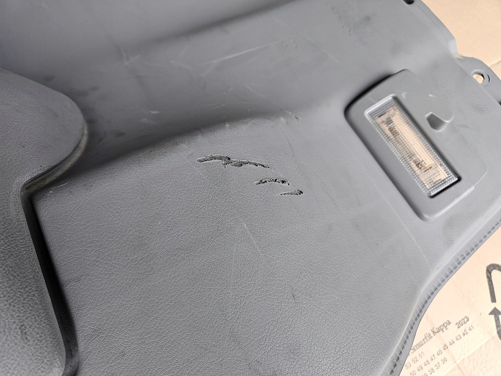 фото №4, Обшивка правий задня шторка vw t5 multivan