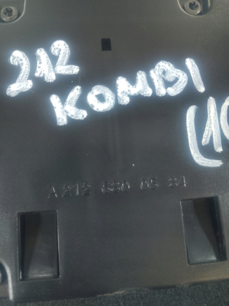 Mercedes w212 09- обшивка пол багажника универсал a2126800002 с Разборки