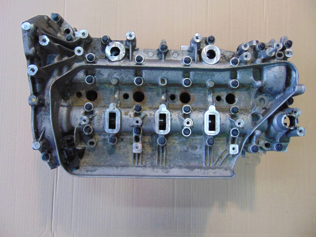 фото №1, Головка renault trafic iii vivaro 1.6dci biturbo 1104422959r