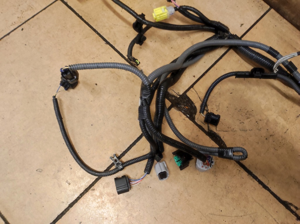 фото №8, Корпус корпус коробка запобіжників highlander xu70 iv 4