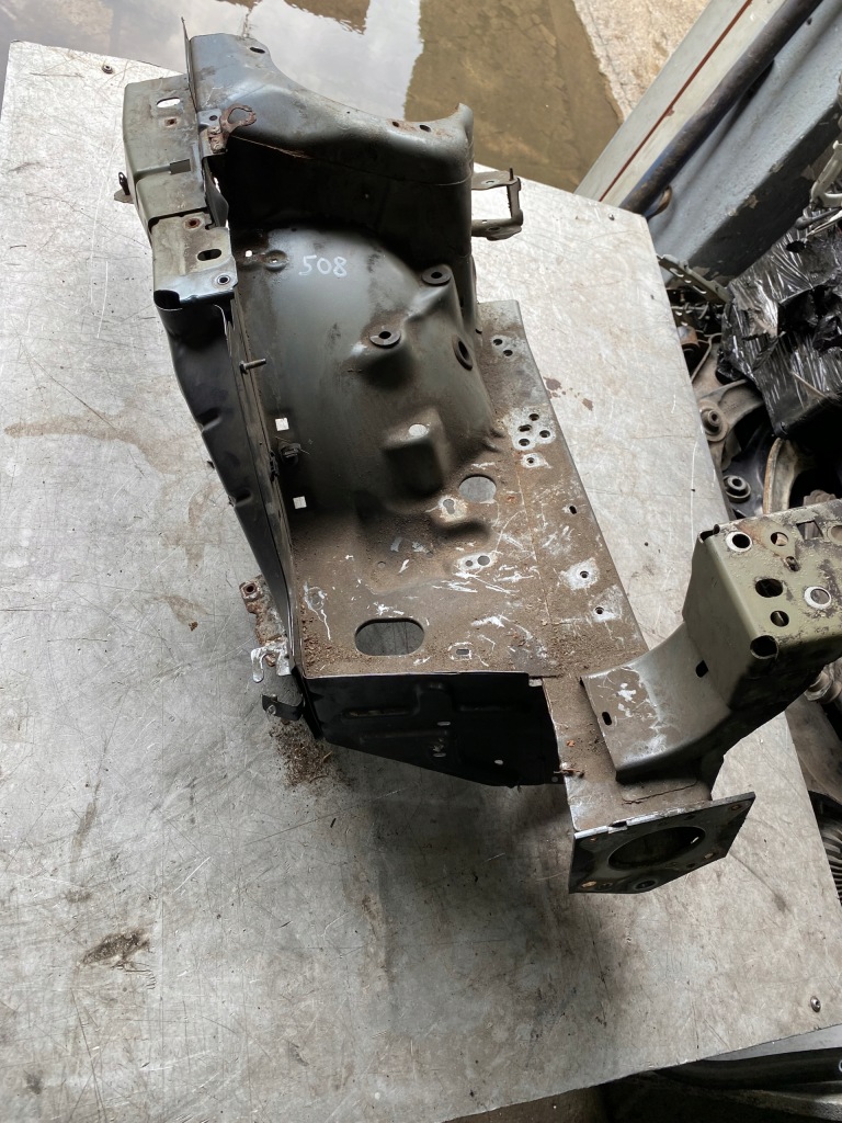 Купить Четверть лонжерон правая перед peugeot 508 1