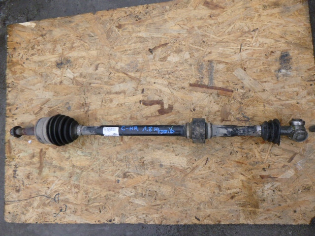 фото №1, Приводной вал правая 1.8h toyota c-hr chr