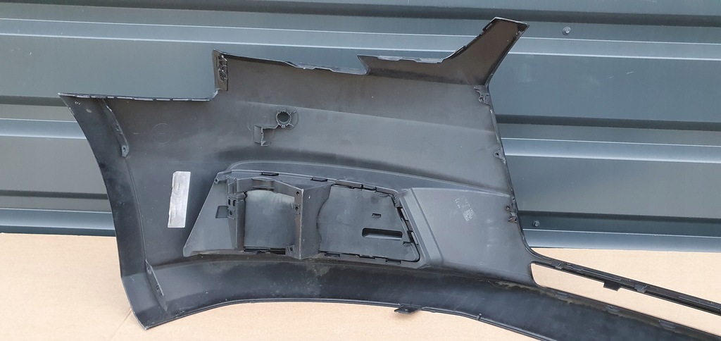 фото №12, Audi a4 b9 8w0 бампер перед оригинал c165