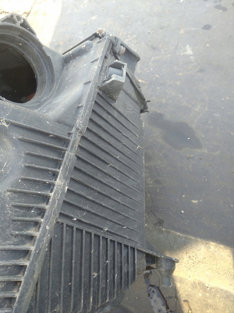 фото №3, Корпус фильтра воздуха 8200788196 renault