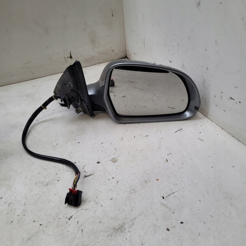 фото №1, Зеркало правое audi a4 b8 6 pin