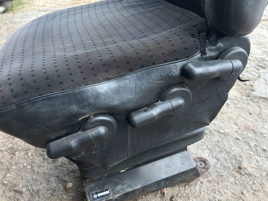 фото №5, Сидіння лівий водія з вага renault mascott europa