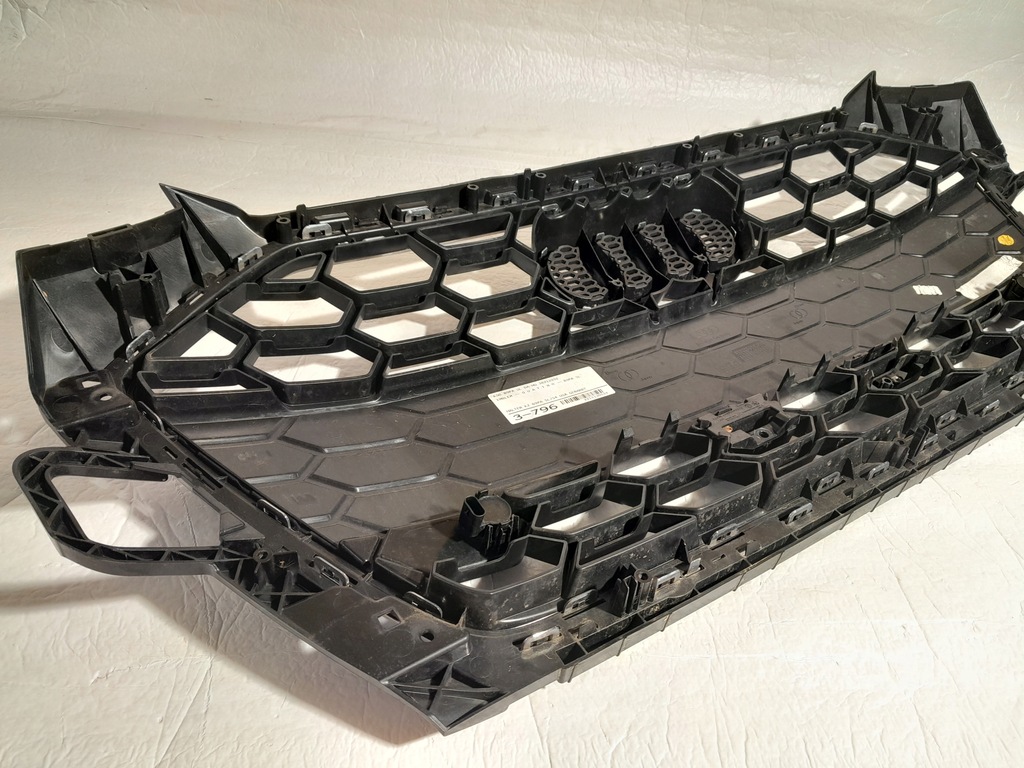 фото №9, Audi a4 b9 lift решётка радиатора решётка радиатора радиатора датчики pdc 8w0853651eb 8w0853651dt