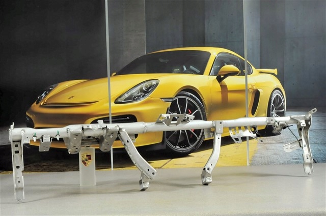 фото №1, Porsche 970 panamera рама крепёжная консоль