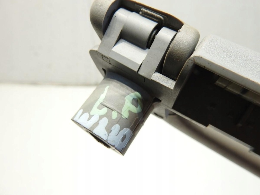 фото №2, Кронштейн ручка стельовий лівий перед mercedes w220 2208100551