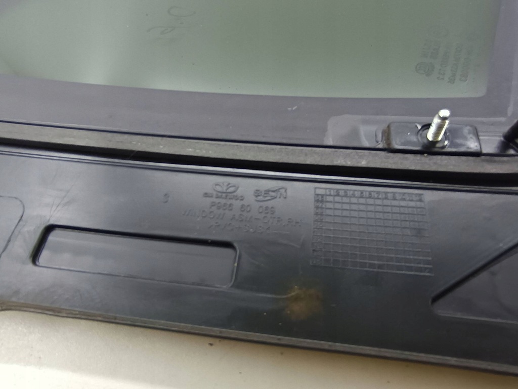 фото №8, Opel antara 2012 права сторона скло кузовна задня