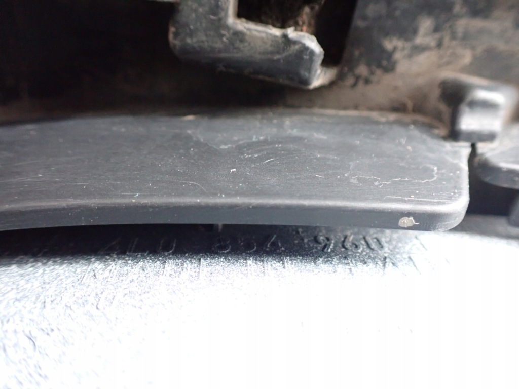 фото №12, Накладка крила p 4l0854960j audi q7 4l