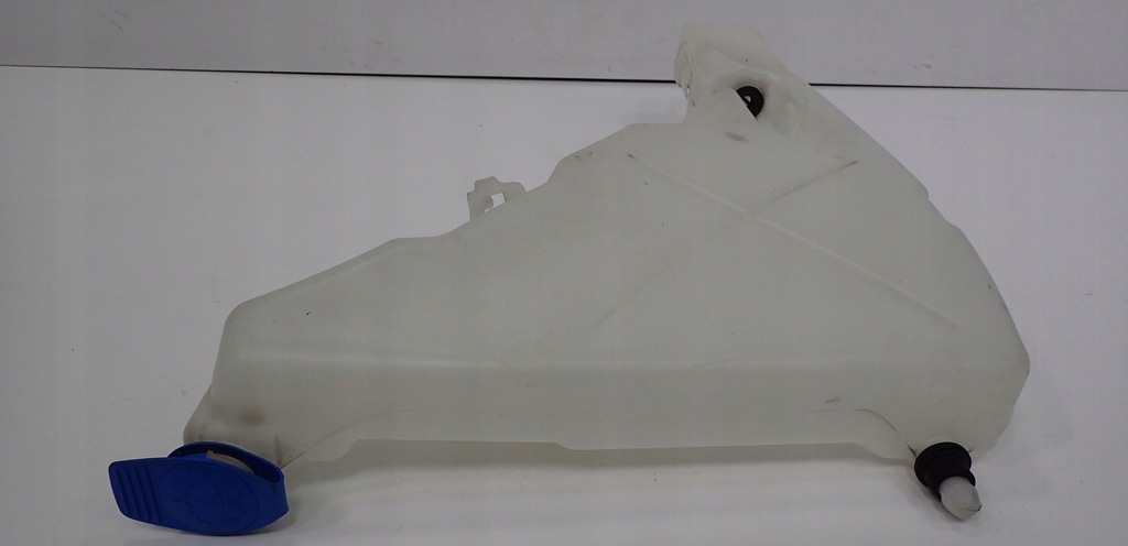 фото №7, Бак омывателя audi a8 s8 d4 4h 4h0955451c