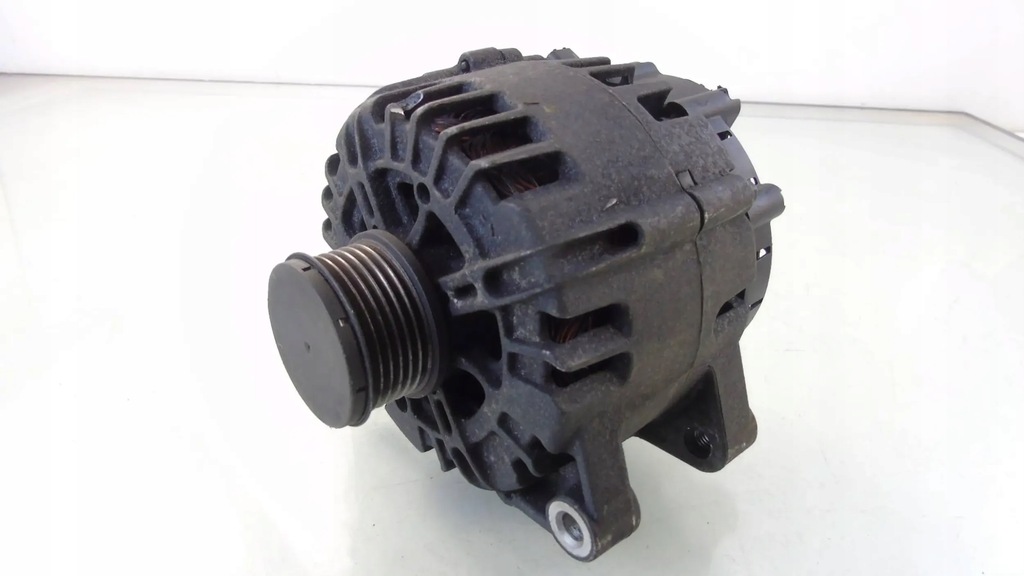 фото №1, Citroen c4 ii b7 1.6 hdi генератор 9664779680