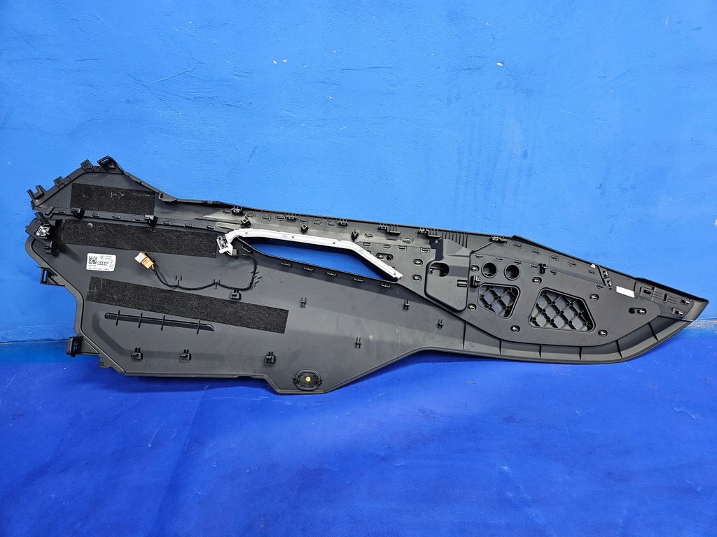 фото №7, Audi q8 e-tron 55 левая защита накладка туннель среднего 4kl863303