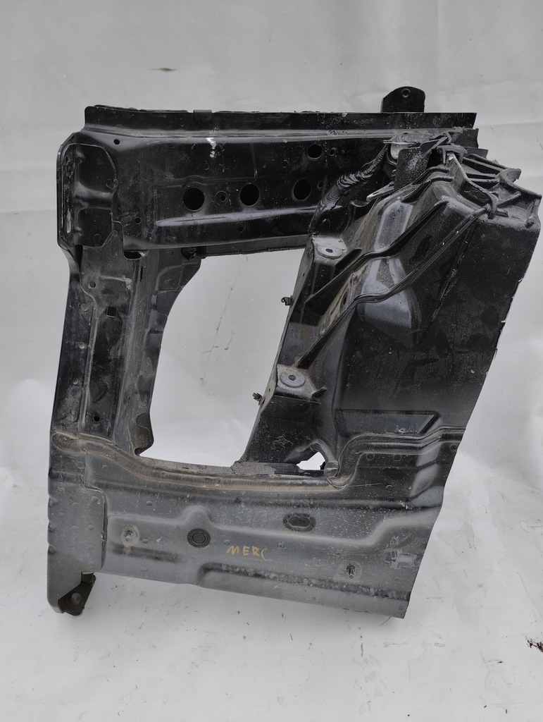 фото №1, Mercedes w167 gle чверть лонжерон права