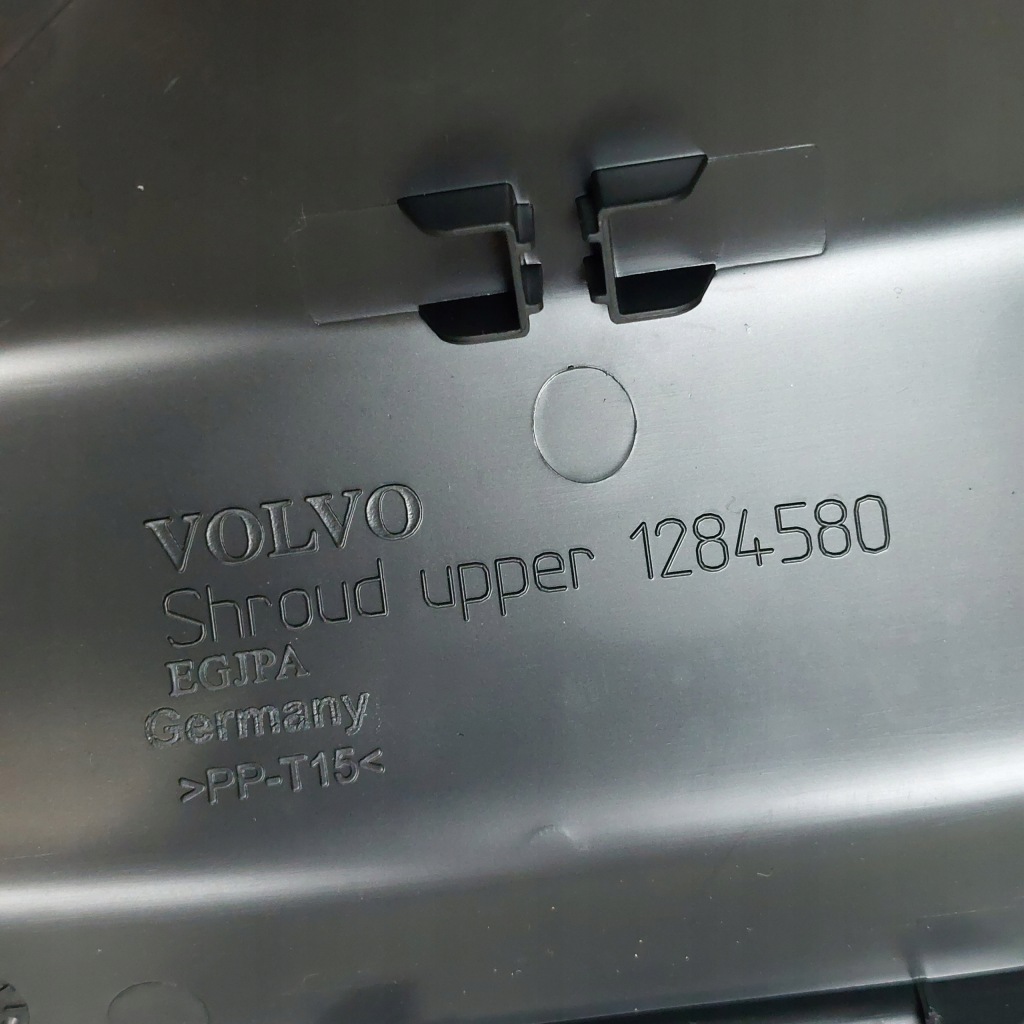 Volvo v40 ii r-design 2014 рамка корпус спидометра дисплея 31393363 Киев