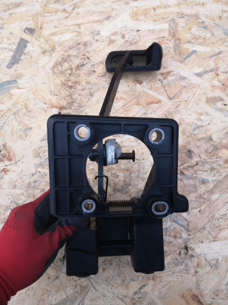 фото №3, Jaguar xj 351 педаль гальма