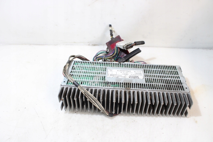 фото №1, Усилитель радио lexus is 2 ii 220 2.2d