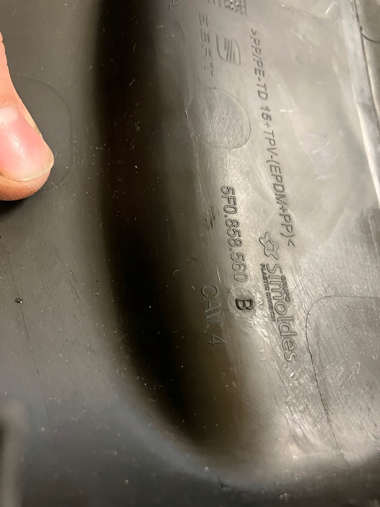 фото №5, Корпус защита замка зажигания руля seat leon 3 iii 5f0858559g 5f0858560b