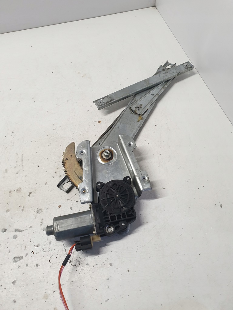 фото №4, Подъемник стекло передний правый dodge durango ii