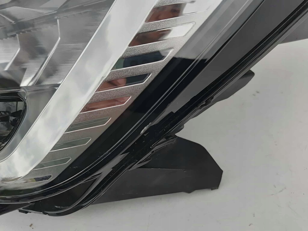 фото №6, Renault clio v 19- лампа правая перед передняя full led 5922