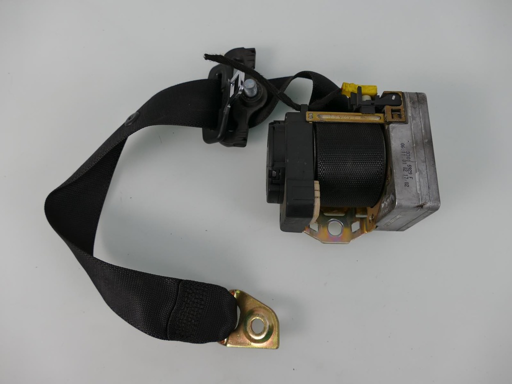 фото №1, Mercedes w220 pas безопасности левый задняя