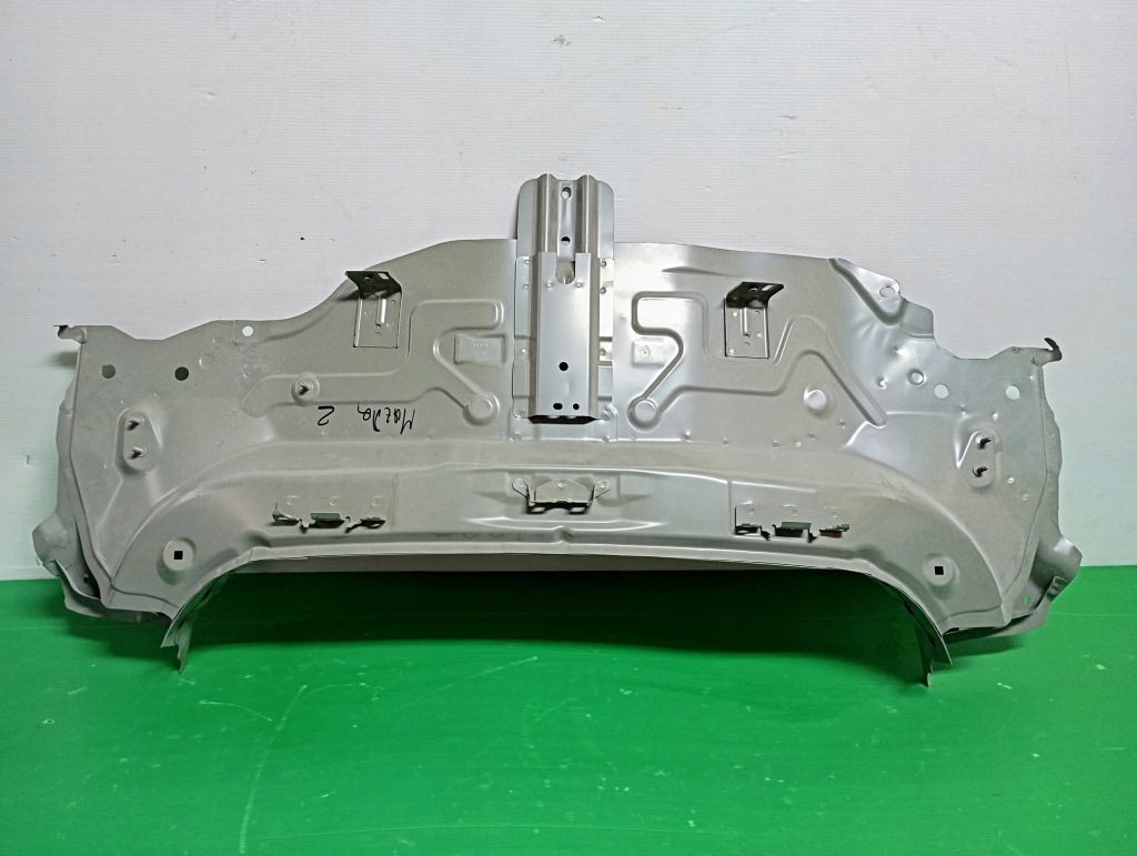 Купить Ремень усилитель задний  задние стенка задняя mazda 2 3 14-