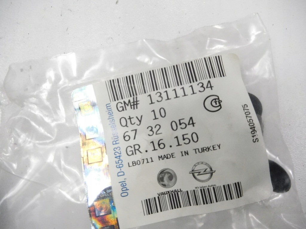 Фіксатор прокладка двері задніх opel vectra c оригінальний номер 13111134 Недорого