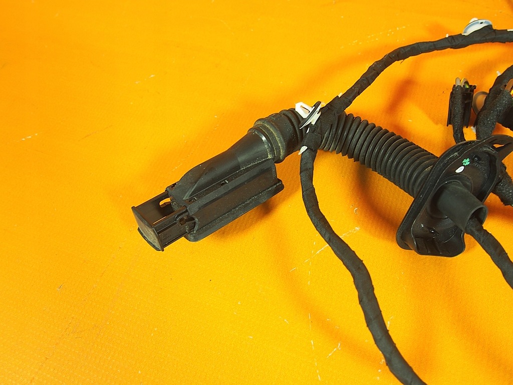 фото №9, Audi a3 s3 8v sedan жгут дверь задняя левая правая bang 8v5971687f