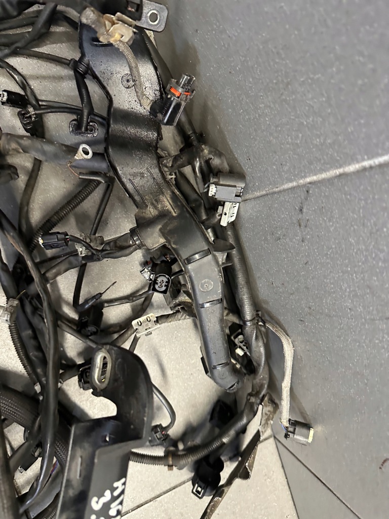 Жгут двигателя mercedes w164 3.0 cdi a6421507733 в Украине