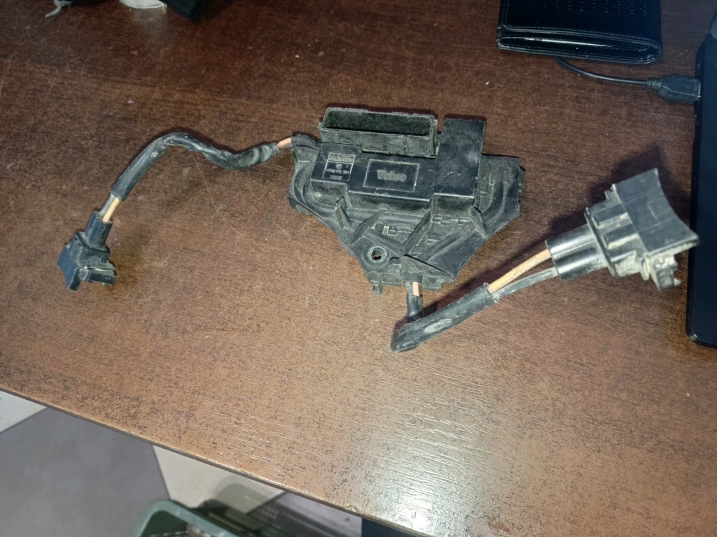 фото №1, Модуль вентилятора saab 9-3 ii vectra c signum croma ii 1379131