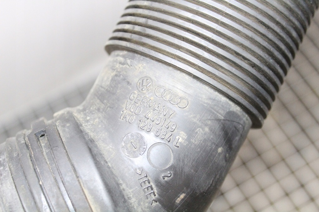 фото №7, Wąż воздуха vw scirocco 137, 138 1k0129684l 2.0l бензиновый 147kw 2009