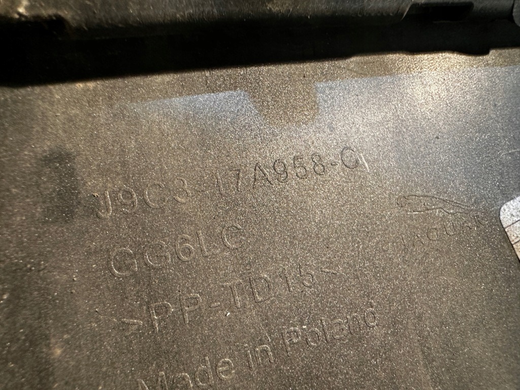 фото №14, Jaguar e-pace r-dynamic бампер задня задній j9c3-17a958-c