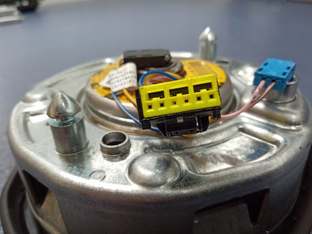 фото №7, Bmw x5 g05 приборная панель консоль подушки безопасности ремни hud eu